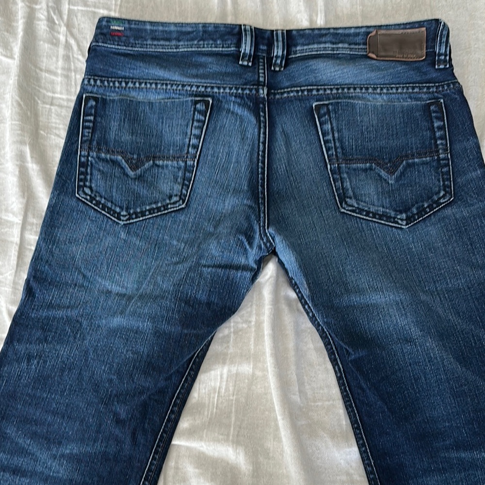 Diesel Blue Straight Jeans Timeless Appeal